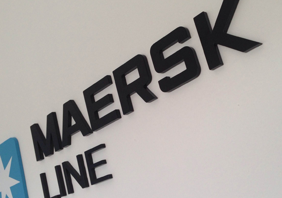 Aplicação de PVC recortado.