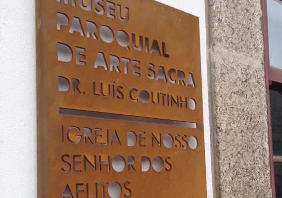 Corte a laser em aço.